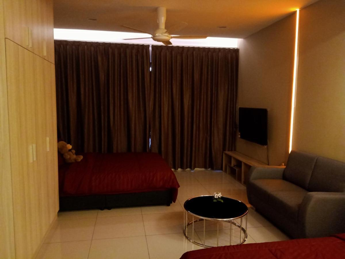 #4 Summer Studio - One South Seri Kembangan Bagian luar foto